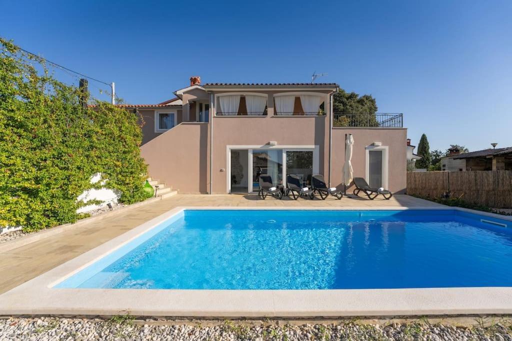Villa Corinna Kukci 외부 사진